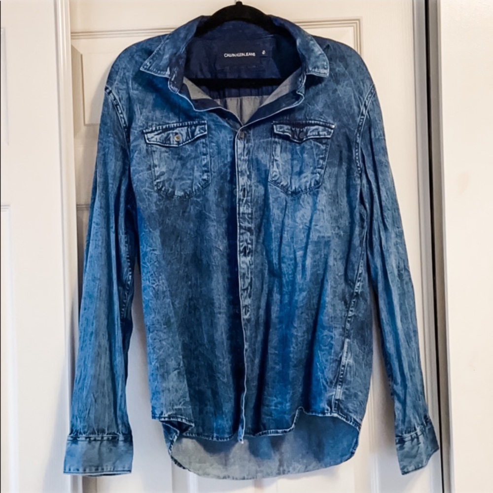 Calvin Klein Jeans size L button-down